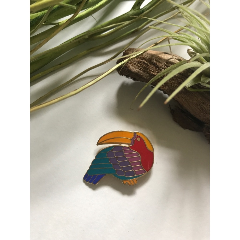 Vintage Signed Laurel Burch Enamel Toucan Brooch